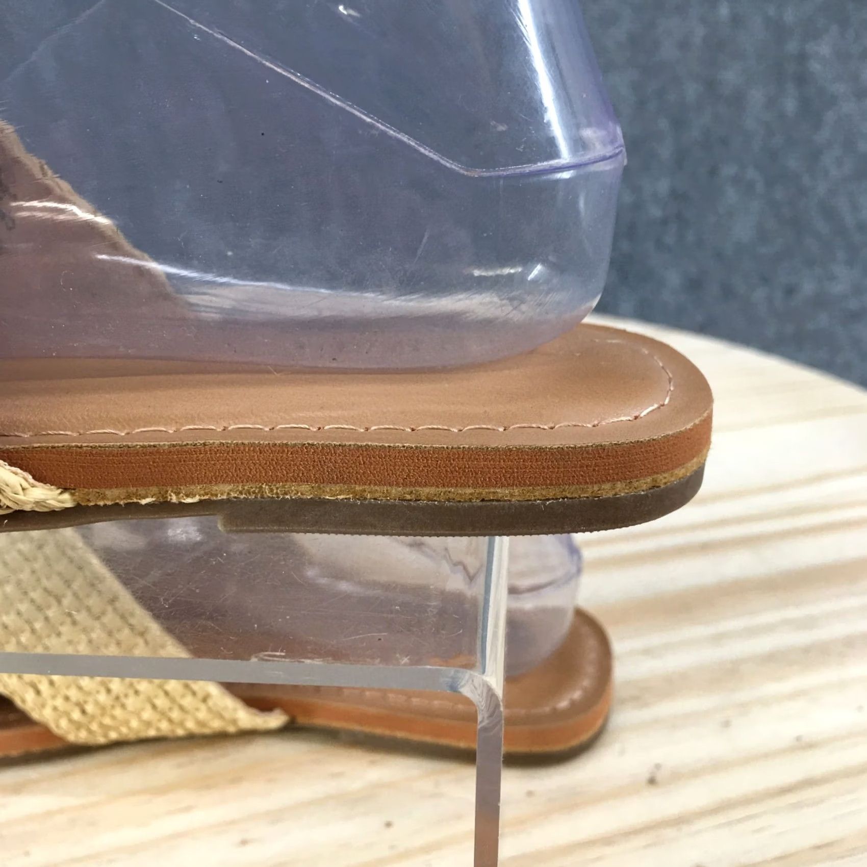 Old Navy Old Navy Sandals Women Cross Band Slide Comfortable Casual Flat Beige Brown Shoes 6 Womens Size US 6 / IT 36 - 4 Thumbnail