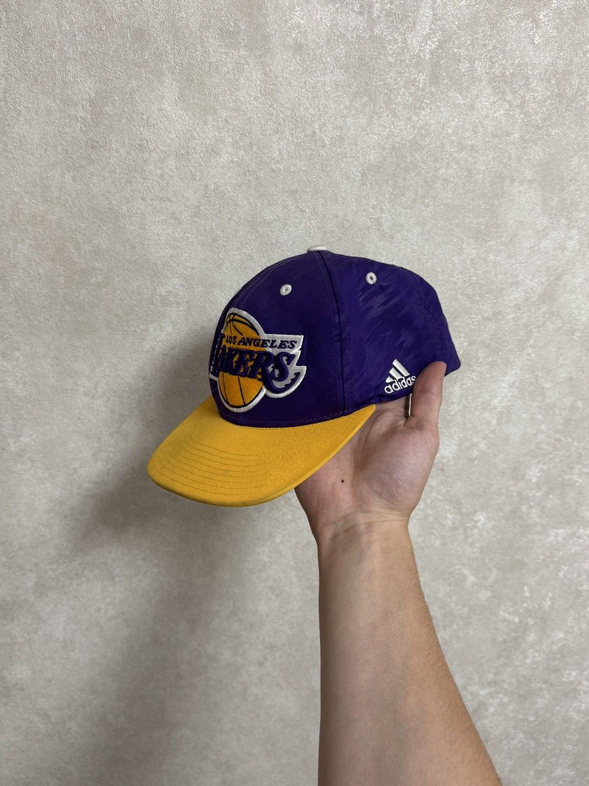 Adidas 🏀Vintage Adidas NBA Los Angeles Lakers cap hat basketball Size ONE SIZE - 3 Thumbnail
