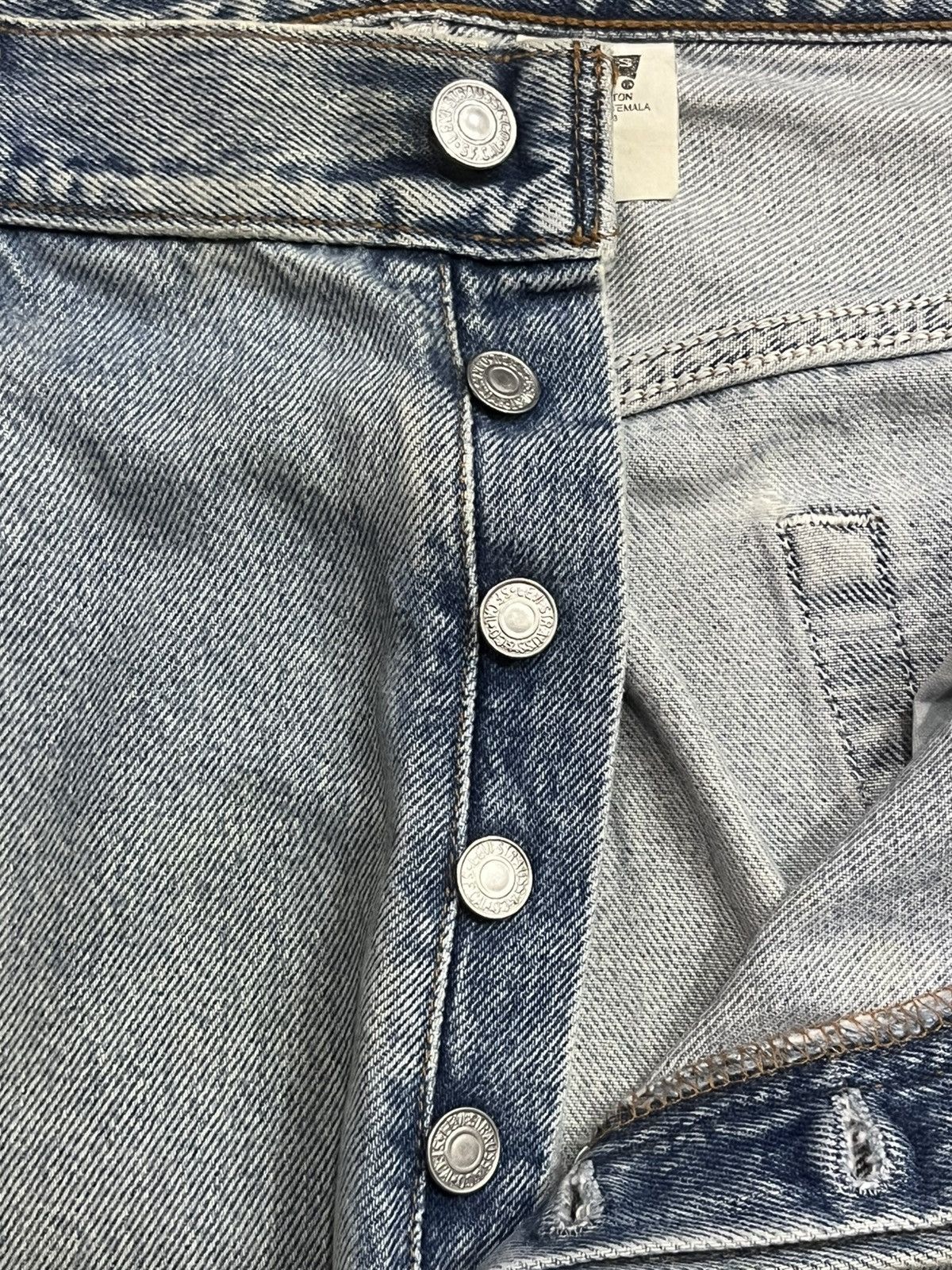 Levi's Vintage 90s Levi’s 501 Buttonfly Light Blue Washed Rip Jeans Size US 36 / EU 52 - 8 Thumbnail