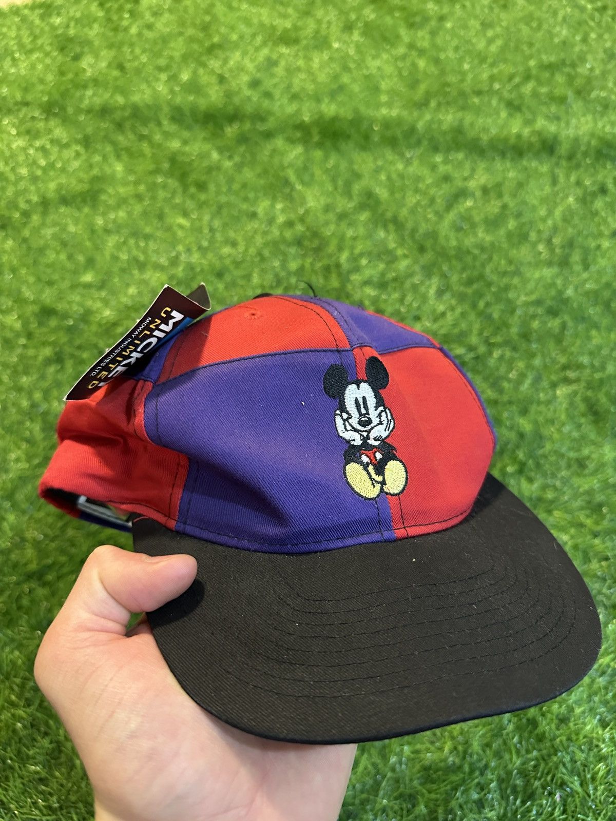 Disney Vintage disney mickey mouse hat Size ONE SIZE - 1 Thumbnail