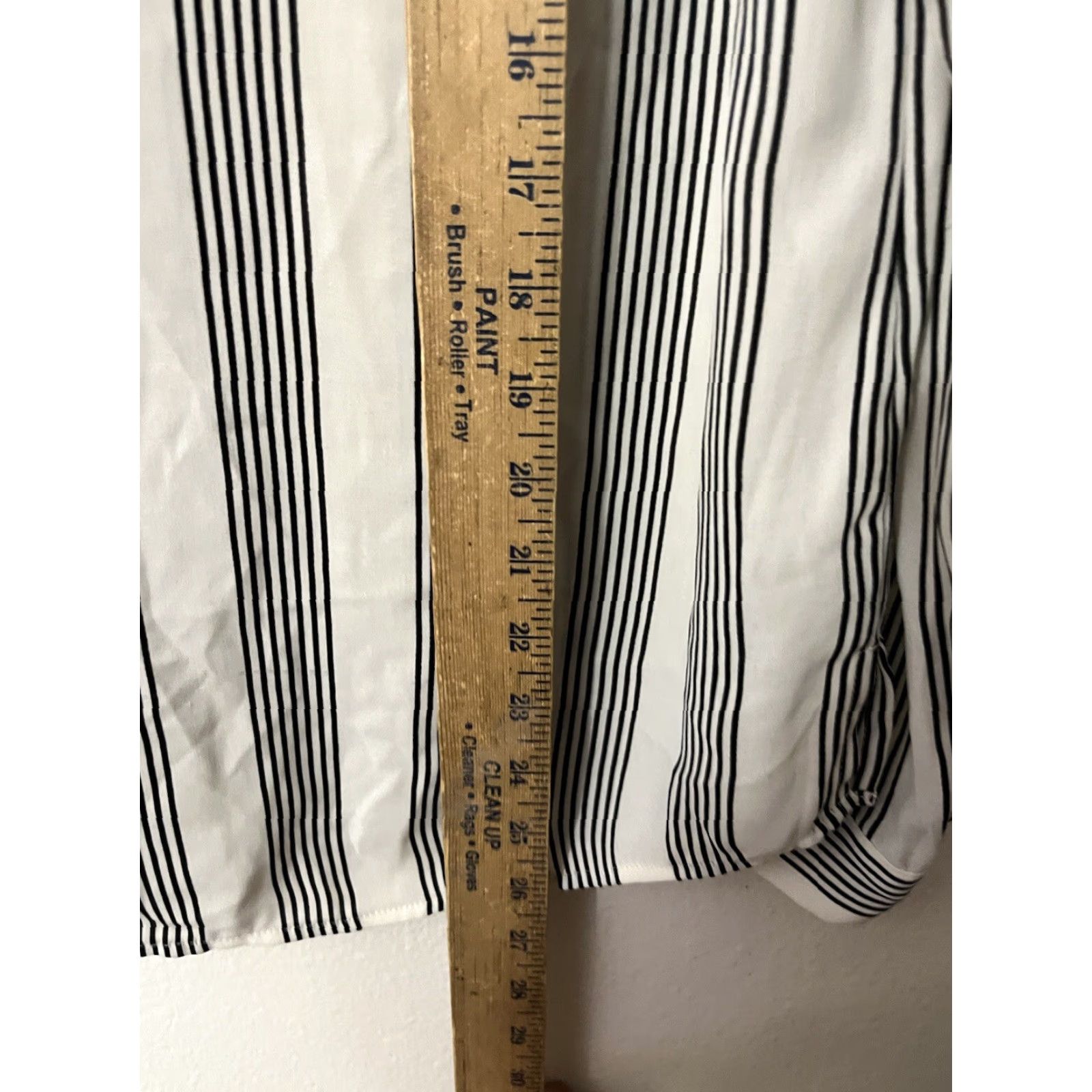 White House Black Market WHBM Blouse Shirt Striped Button Front Top Womens Long Sleeve Collared Back Cutout White Black Market Size 4 - White House Black Market Size S / US 4 / IT 40 - 4 Thumbnail