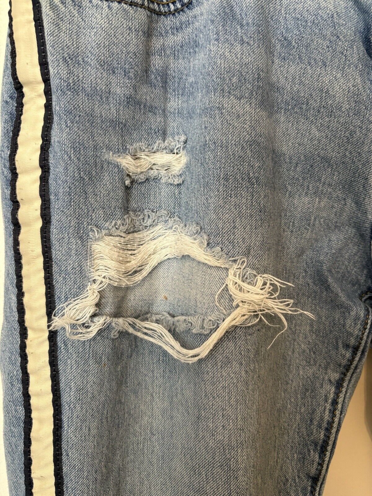 Abercrombie & Fitch Abercrombie & Fitch Distressed Slim 32x34 Jeans Size US 32 / EU 48 - 4 Thumbnail