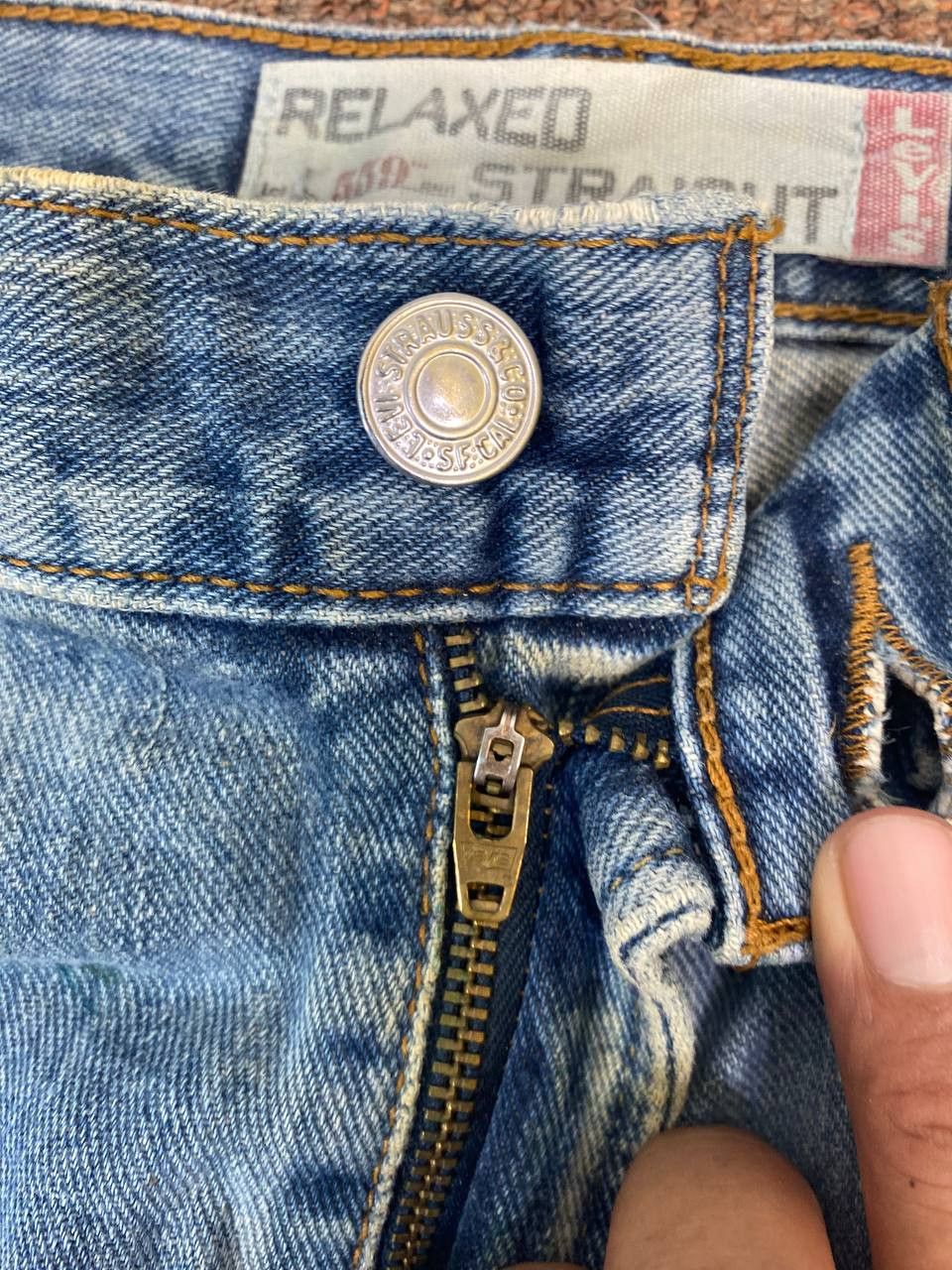 Levi's vintage levis 559 relaxed straight denim nice design Size US 37 - 9 Thumbnail