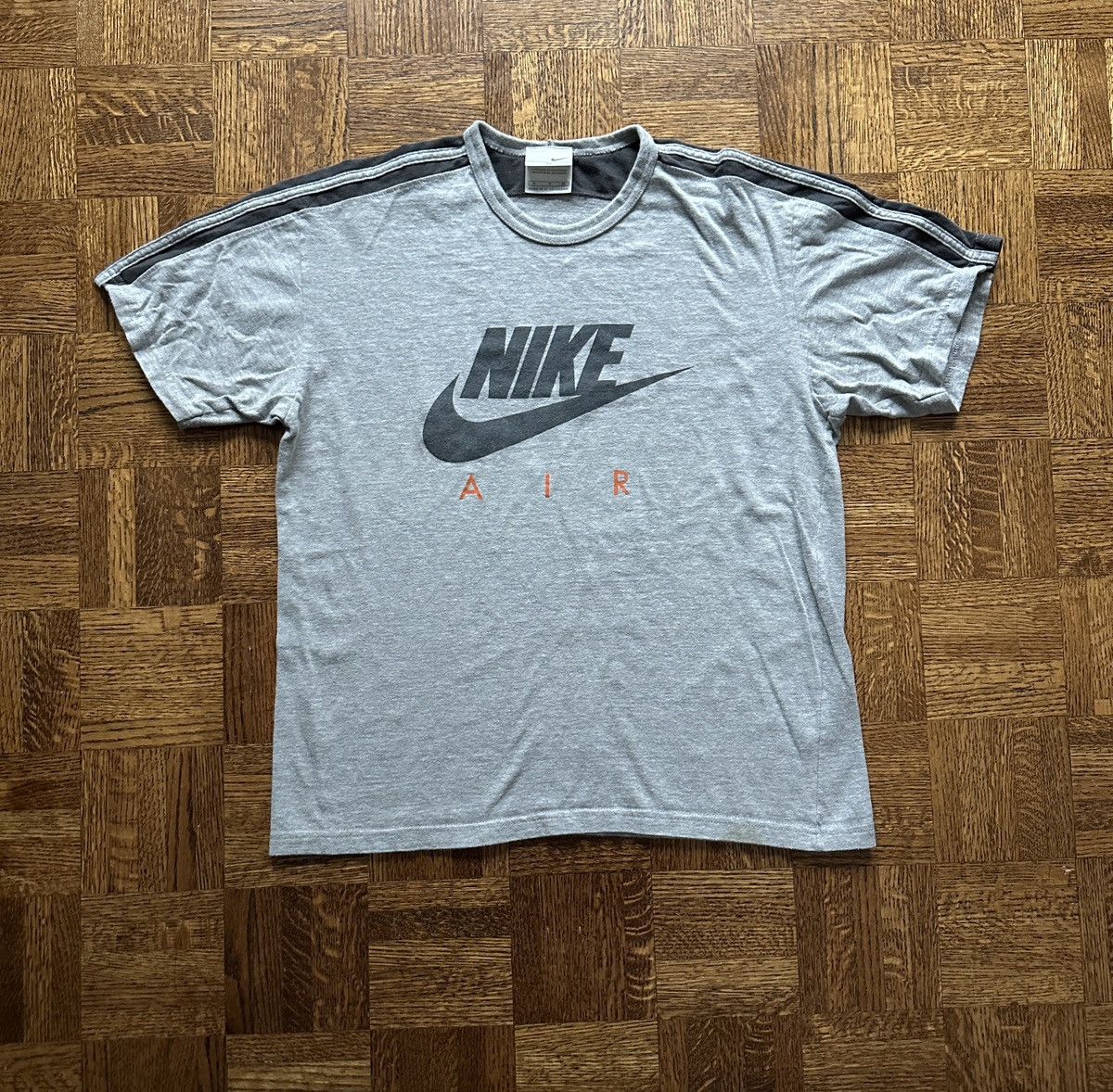 Nike Vintage Y2K Nike Air Ringer Graphic Tee Size US M / EU 48-50 / 2 - 1 Thumbnail