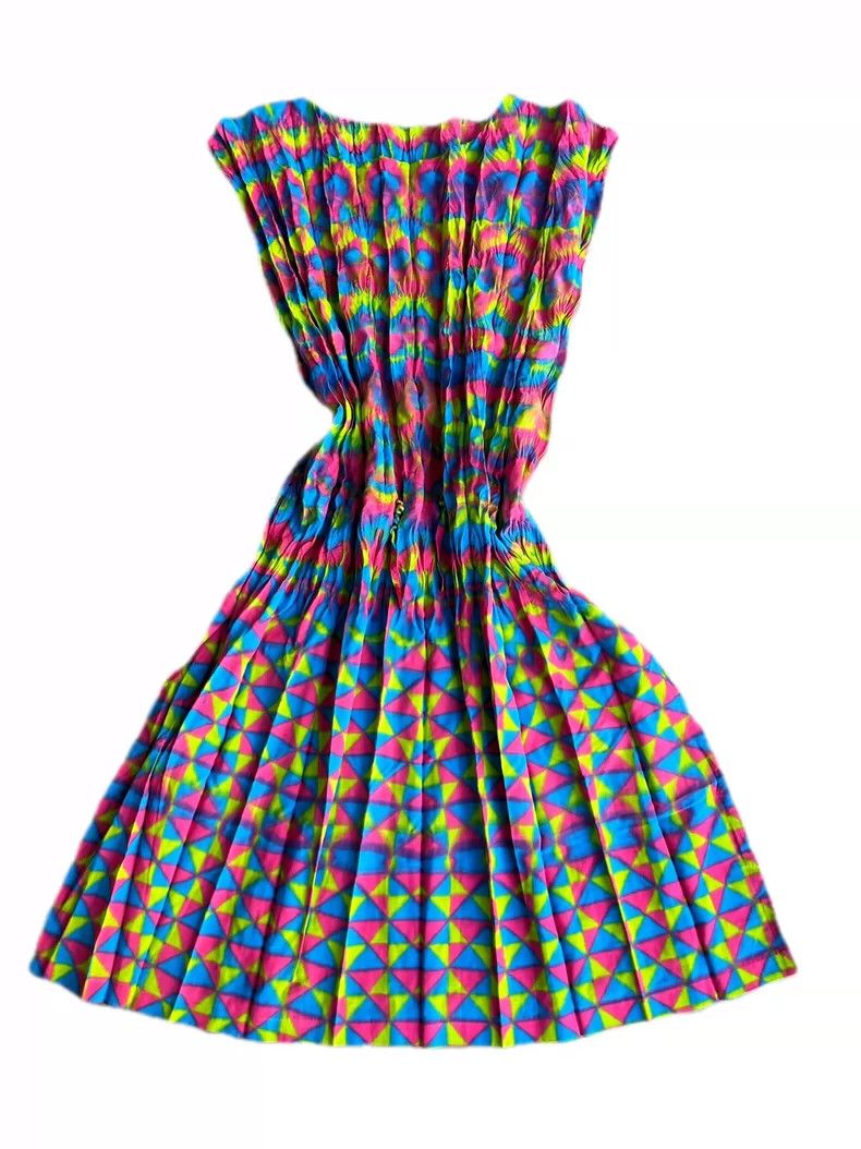Issey Miyake Issey Miyake size:3 Kaleidoscope rainbow dress Size M / US 6-8 / IT 42-44 - 3 Thumbnail