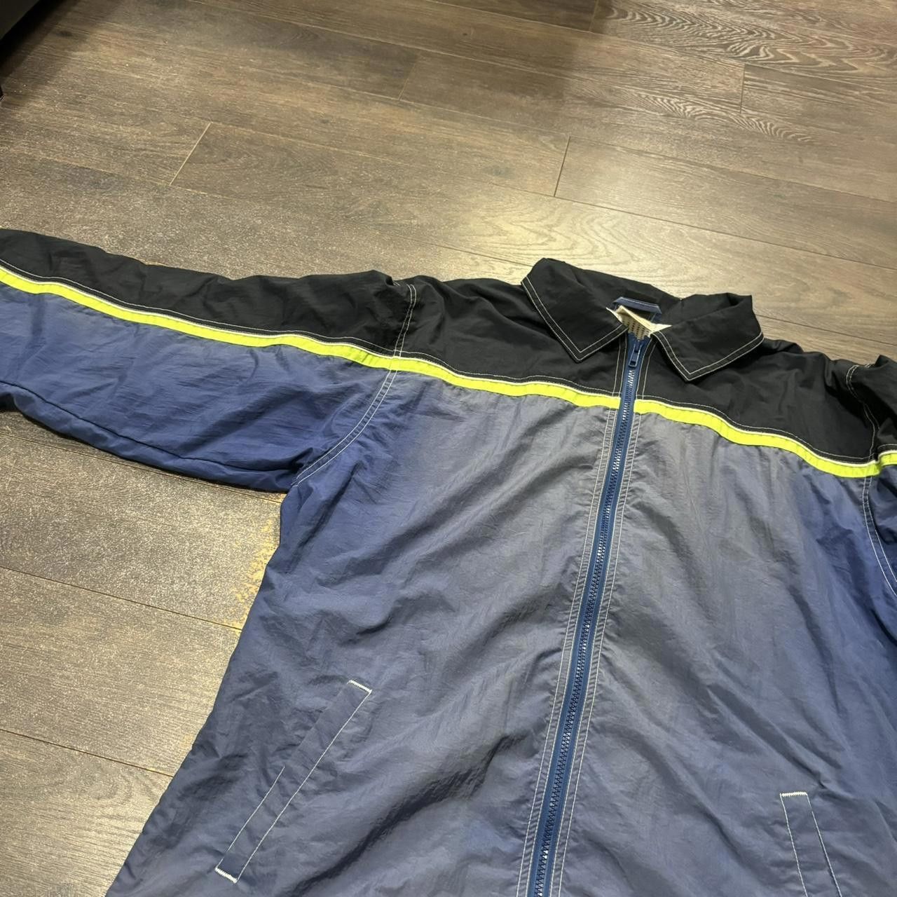 Designer Vintage Ripzone Windbreaker Size US L / EU 52-54 / 3 - 5 Thumbnail