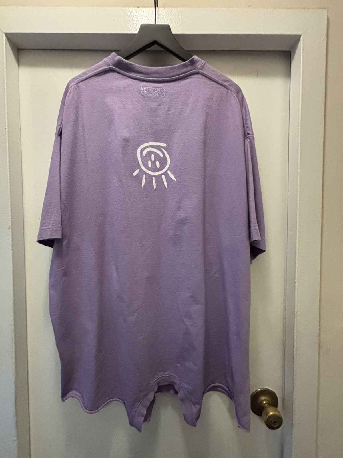 Vetements VETEMENTS UPSIDE DOWN T-SHIRT Size US XL / EU 56 / 4 - 11 Thumbnail