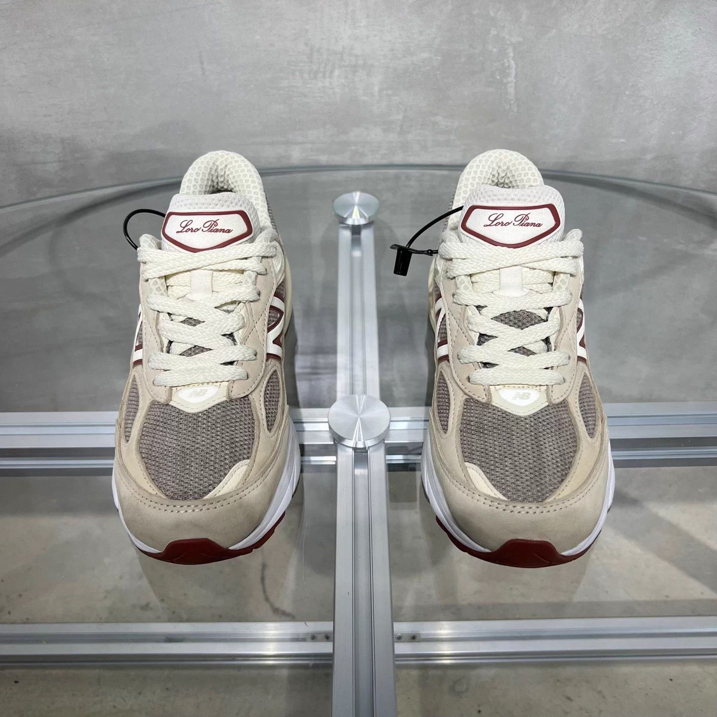 Loro Piana Loro Piana x New Balance NB 990 V6 Gray 37 Size US 6 / IT 36 - 1 Thumbnail