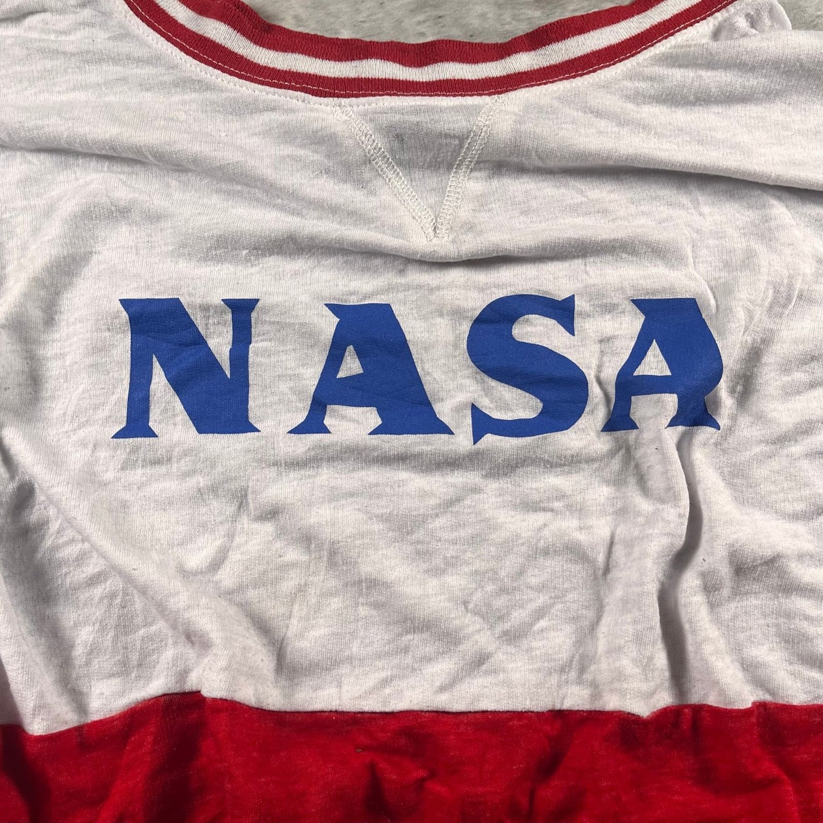 Saks Fifth Avenue NASA crop top Size XL / US 12-14 / IT 48-50 - 3 Thumbnail