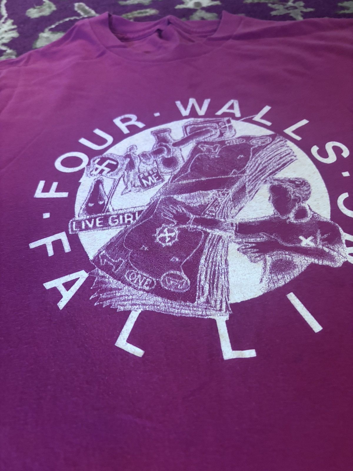 Band Tees FOUR WALLS FALLING hardcore band shirt Size US M / EU 48-50 / 2 - 4 Thumbnail