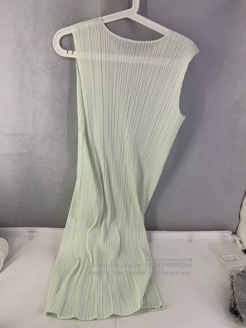 Issey Miyake Issey Miyake Green Dress Size L / US 10 / IT 46 - 1 Thumbnail