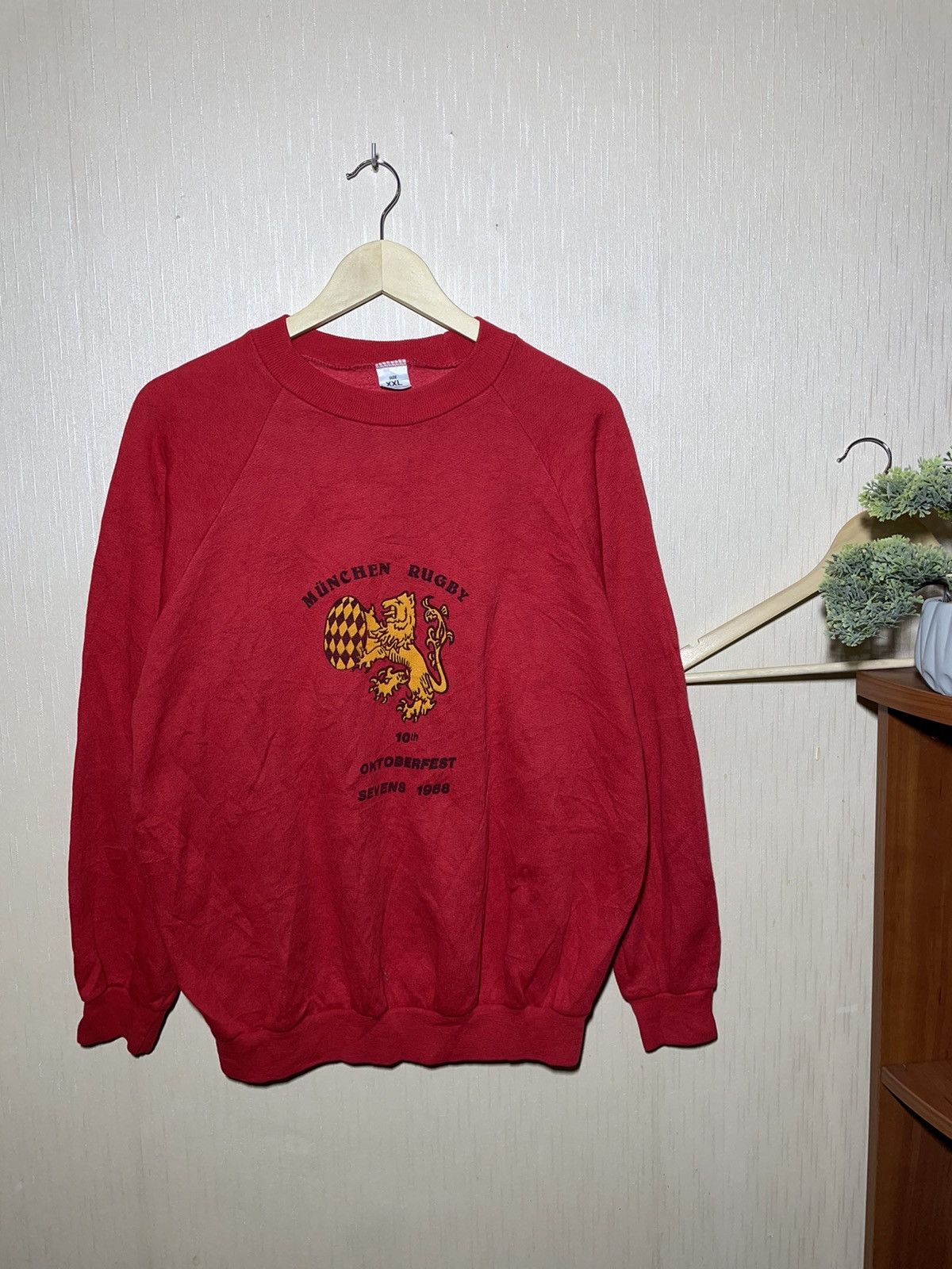 Vintage Munich Rugby 1988 very rare sweatshirt Size US L / EU 52-54 / 3 - 1 Thumbnail