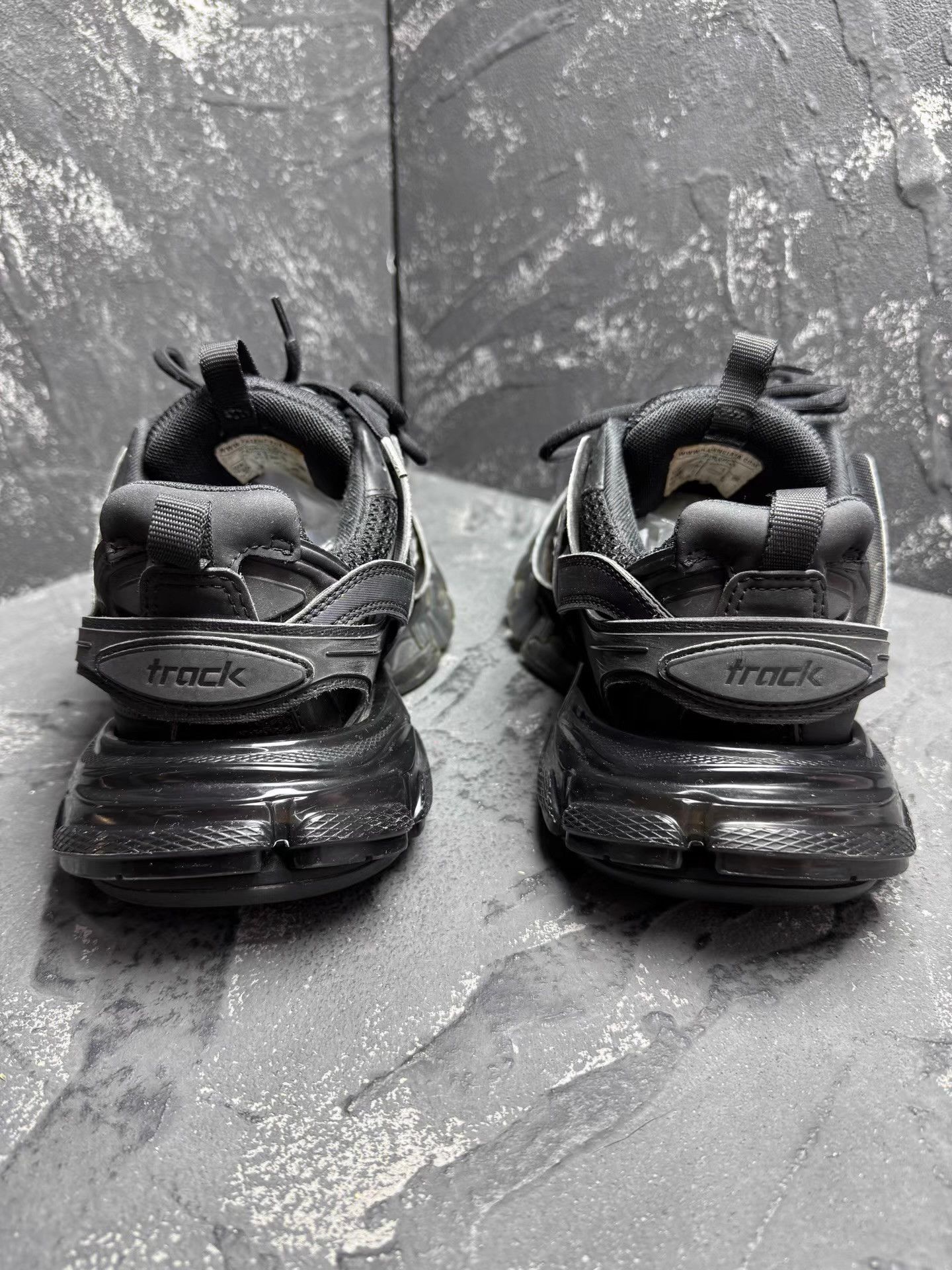 Balenciaga Balenciaga Track Black Warrior Q10 Size US 5 / EU 37 - 6 Thumbnail