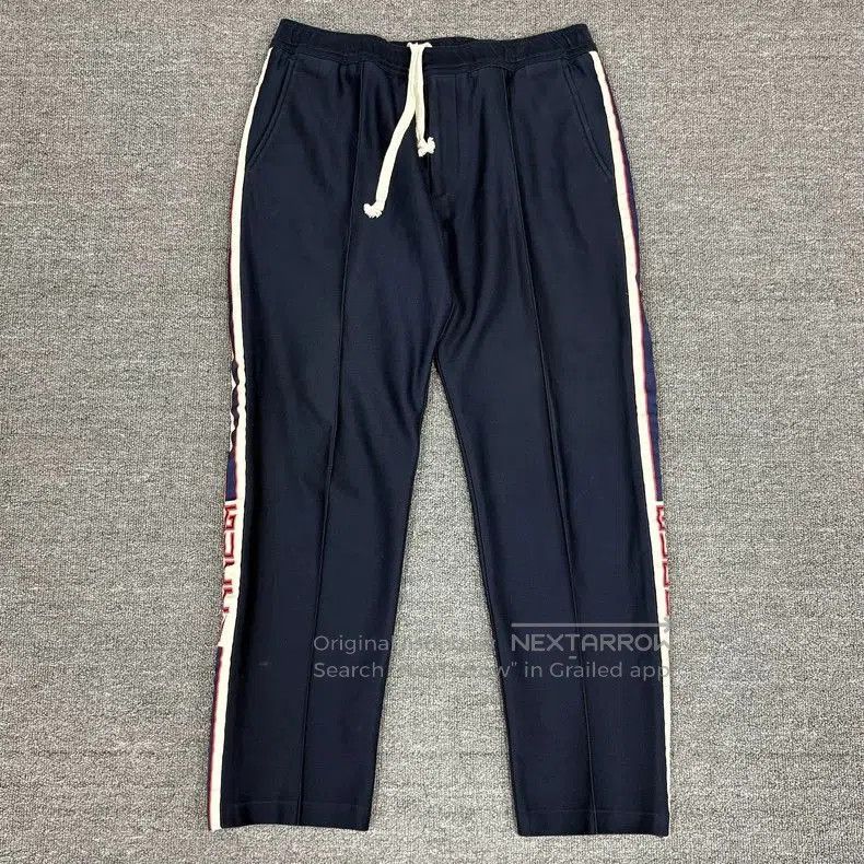 Gucci Gucci Side Logo Straight. Size US 30 / EU 46 - 1 Thumbnail