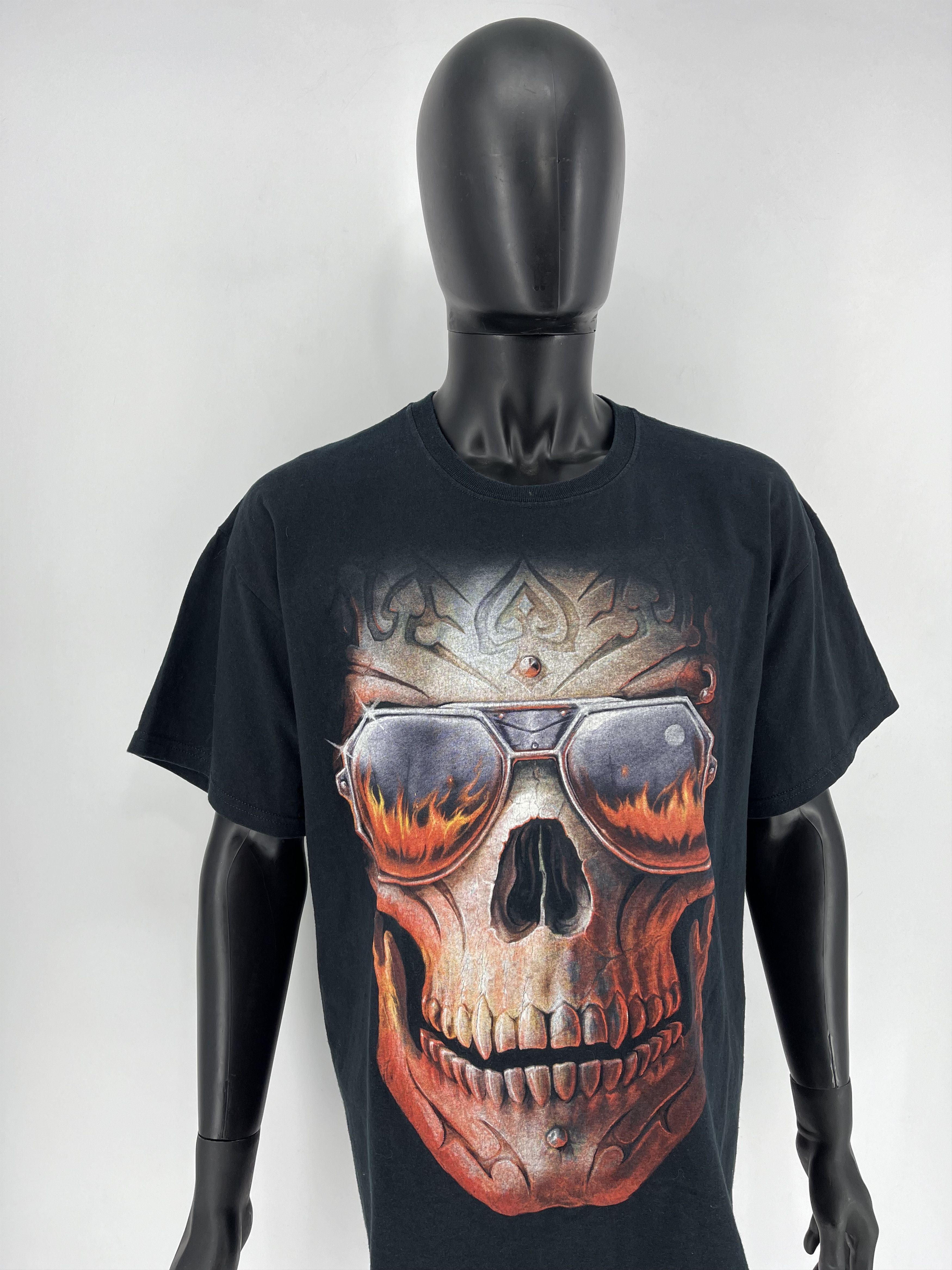 Band Tees Skulls T-shirt Vintage Rock Metal Size XL Black Reverse Logo Size US XL / EU 56 / 4 - 4 Thumbnail