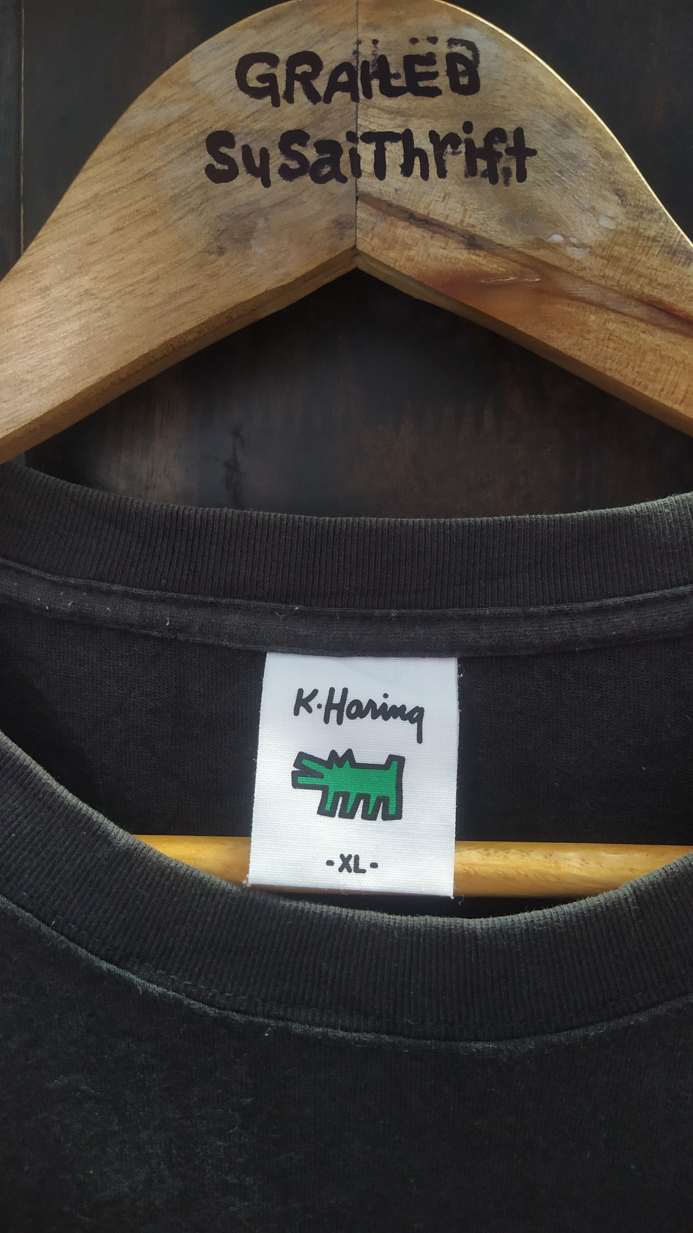 Other K.Haring x Uniqlo phone graphics casual Tshirt Size US XL / EU 56 / 4 - 3 Thumbnail