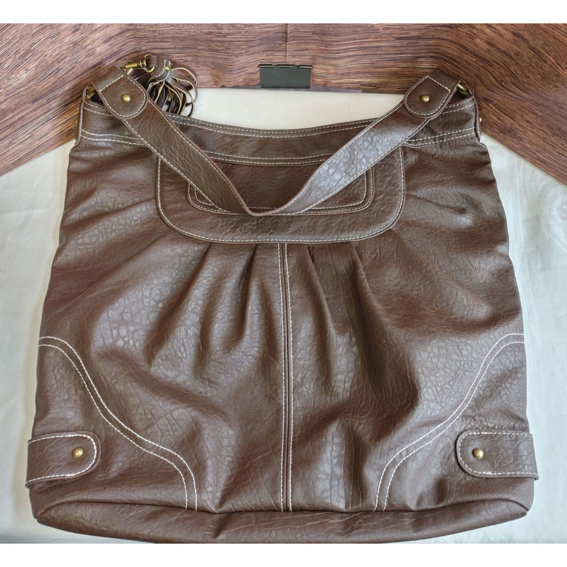 Other XOXO Brown Faux Leather Shoulder Handbag Size ONE SIZE - 1 Thumbnail