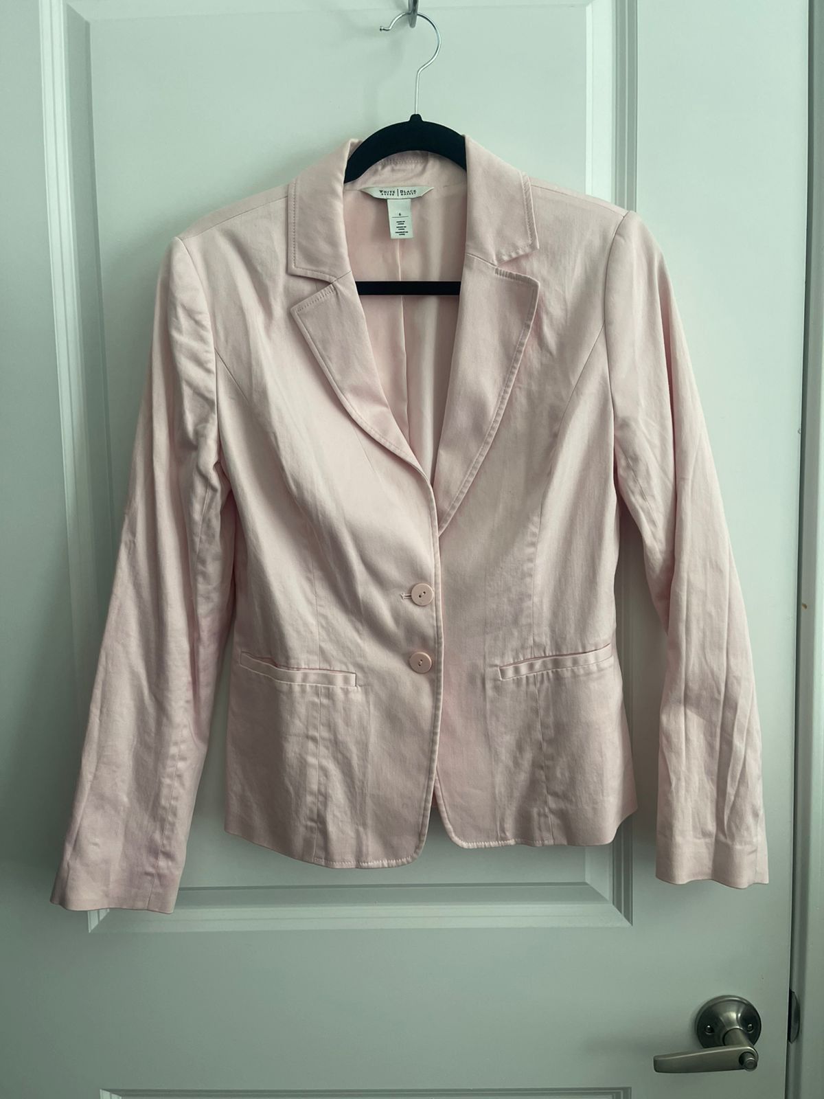 White House Black Market White House Black Market Pink Blazer Size S / US 4 / IT 40 - 1 Thumbnail