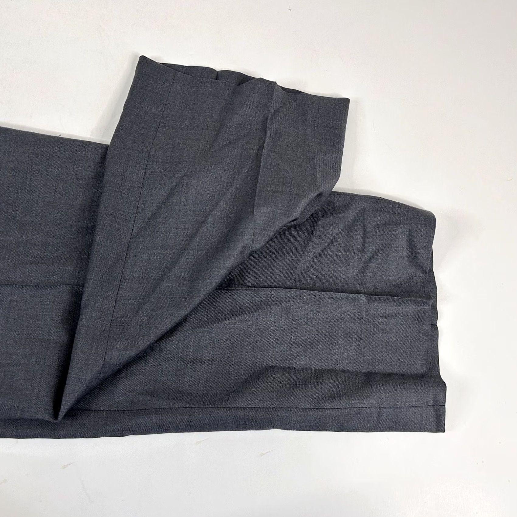John Varvatos John Varvatos USA Pants 37 x 29 Wool Flat Front Gray Formal Dress Pants Mens Regular Inseam 29 Dress Pants Gray Wool 100% Formal Size US 37 - 5 Thumbnail