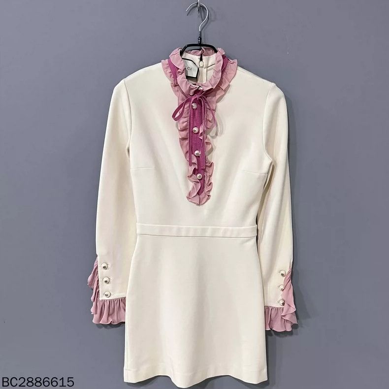 Gucci white ruffled dress with pearl buttons-dmc Size XS / US 0-2 / IT 36-38 - 1 Thumbnail