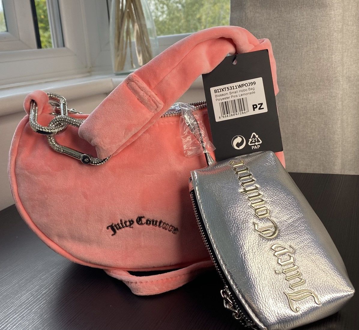 Juicy Couture Juicy Couture Blossom Small Hobo RRP $250 Size ONE SIZE - 2 Thumbnail