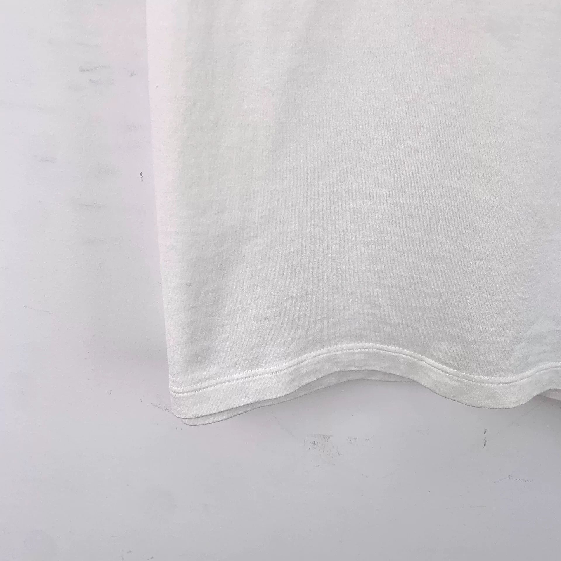 Burberry Burberry White TB Embroidered Cotton T-Shirt Size US S / EU 44-46 / 1 - 4 Thumbnail