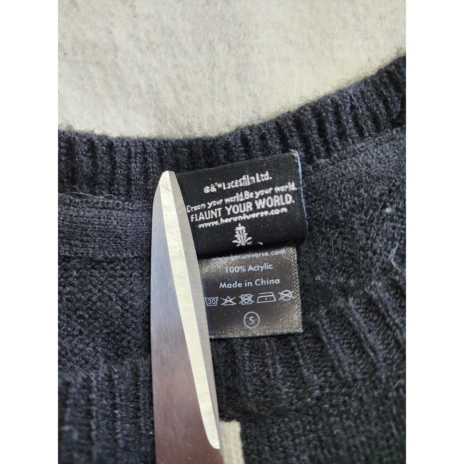 Other Her Universe Star Wars Darth Vader Knit Sweater Small Size S / US 4 / IT 40 - 4 Thumbnail