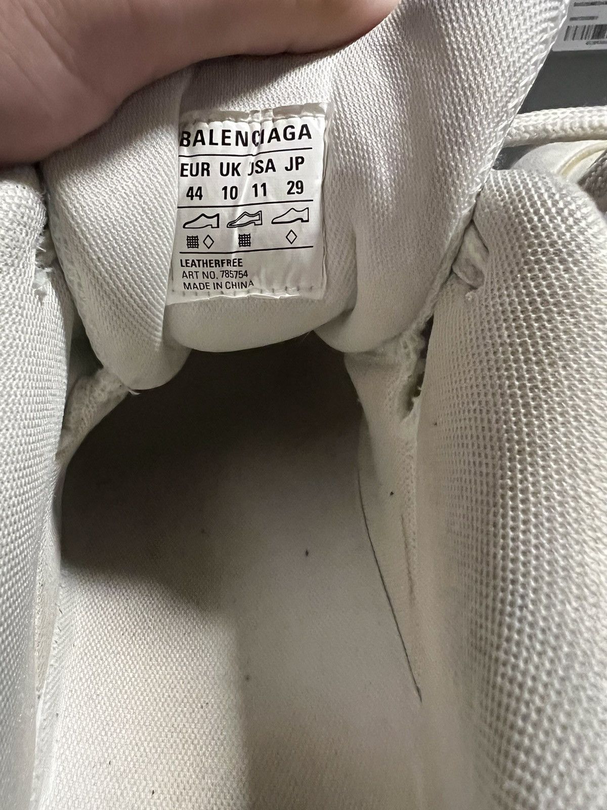 Balenciaga Balenciaga Cargo Sneakers - White/Eggshell Size US 11 / EU 44 - 9 Thumbnail