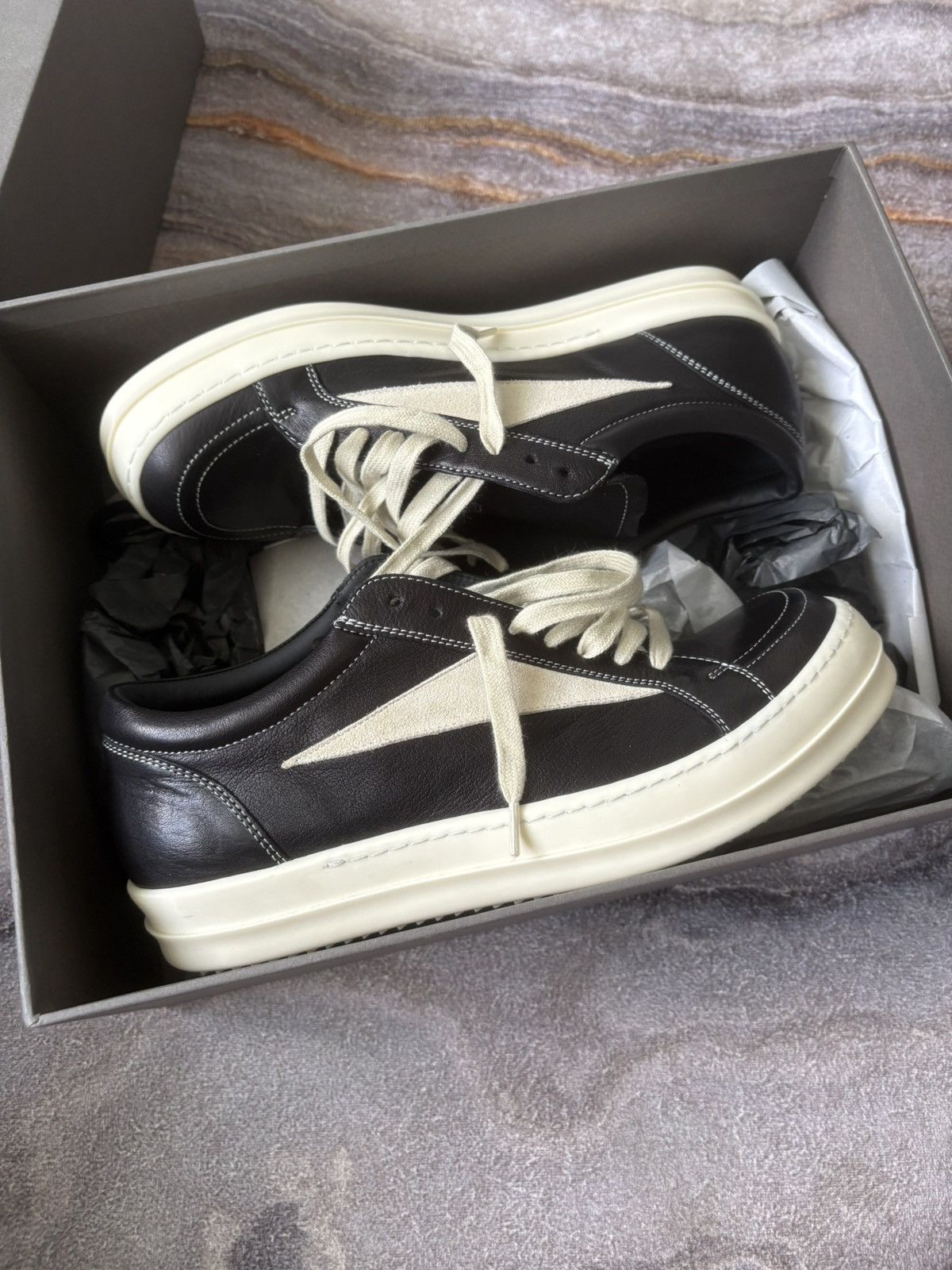 Rick Owens Rick Owens Vintage Leather Sneaker Size US 8.5 / EU 41-42 - 3 Thumbnail