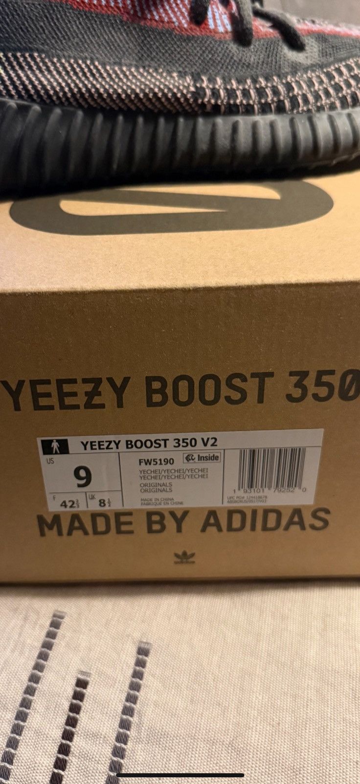 Yeezy Yeezy Boost 350 Size US 9 / EU 42 - 10 Thumbnail