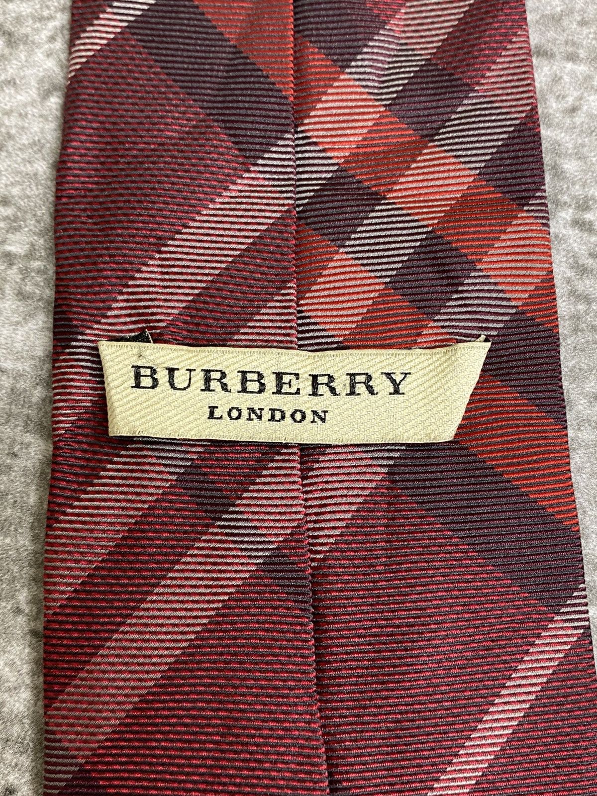 Burberry Vintage Burberry Nova Check Silk Tie Size ONE SIZE - 5 Thumbnail