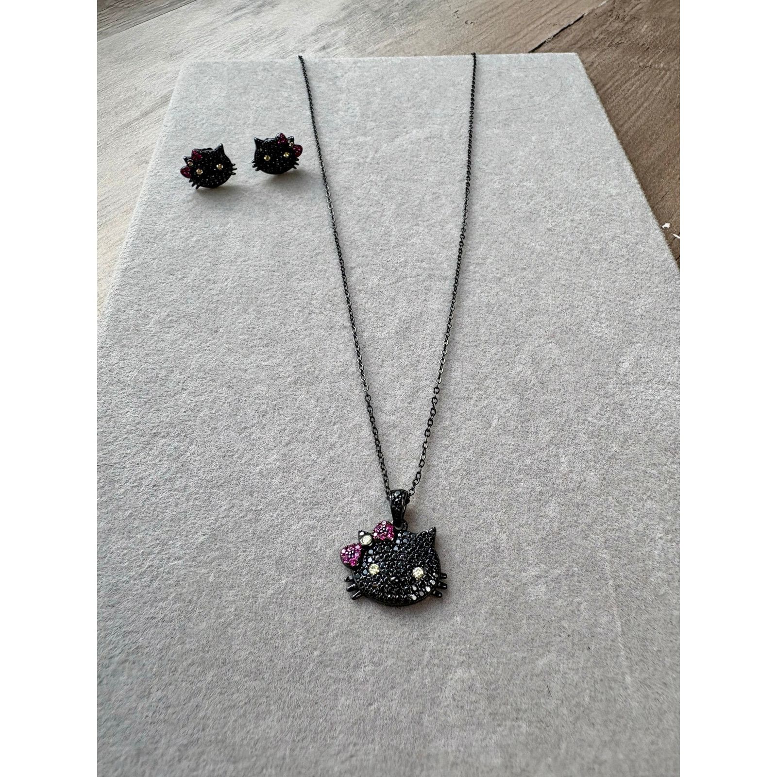 Jewelry Hello Kitty Moissanite Sterling Silver Necklace-Earring Set Size ONE SIZE - 1 Thumbnail