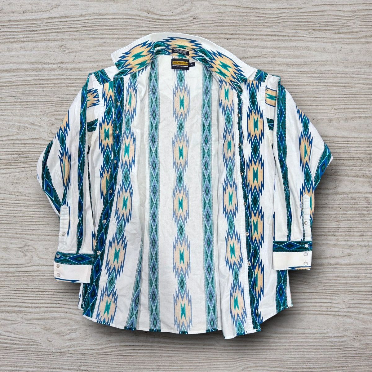 Pendleton Panhandle Aztec Striped Western Style Button Up Shirt Size US XL / EU 56 / 4 - 6 Thumbnail