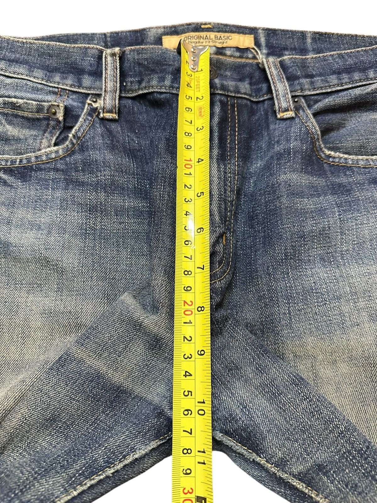 Uniqlo Vintage Japanese Uniqlo Blue Faded Wash Distress Loose Jeans Size US 31 - 15 Thumbnail