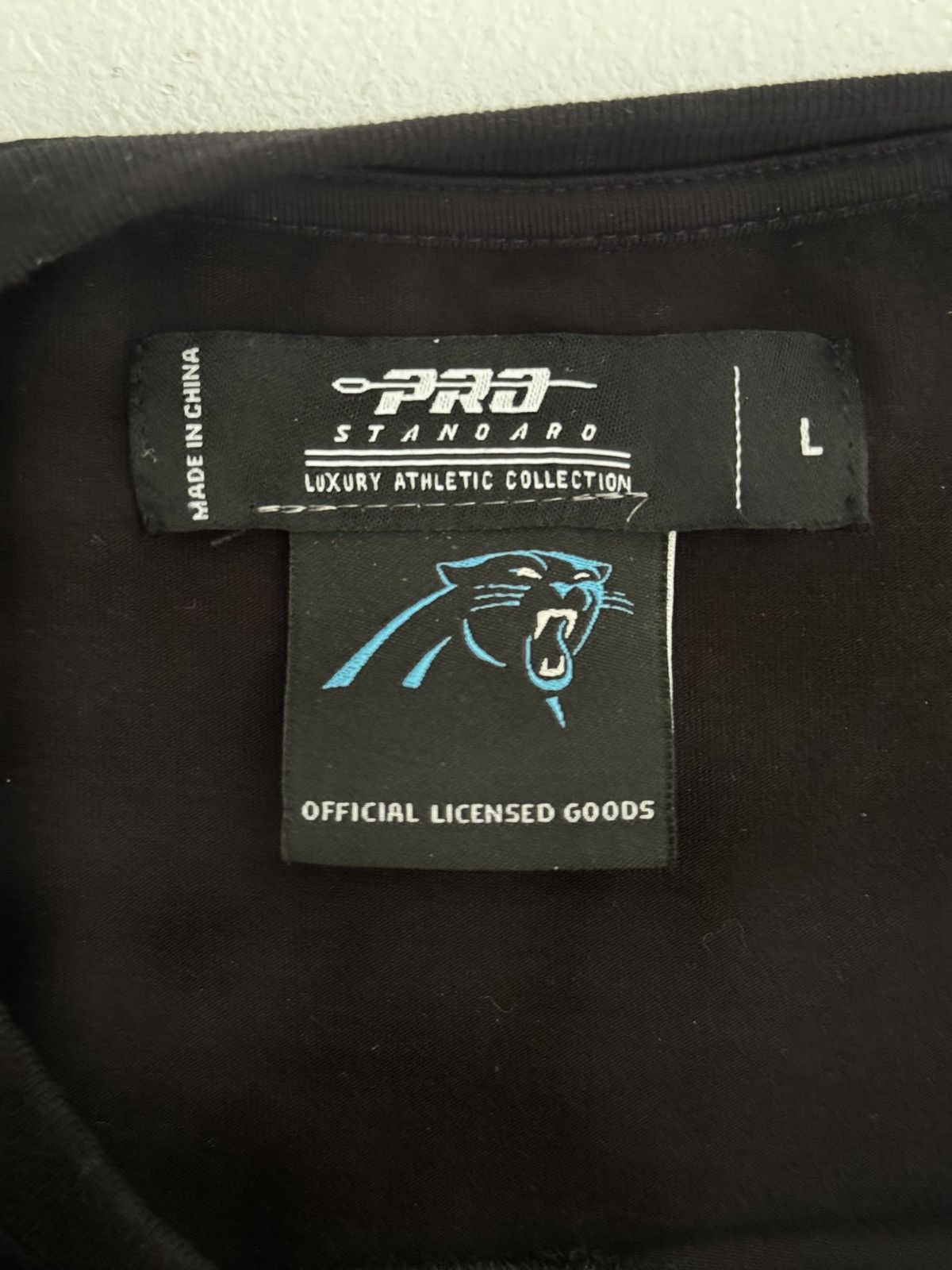 Pro Standard Pro Carolina Panthers Men's Black Shirt Size L Official NFL Size US L / EU 52-54 / 3 - 5 Thumbnail