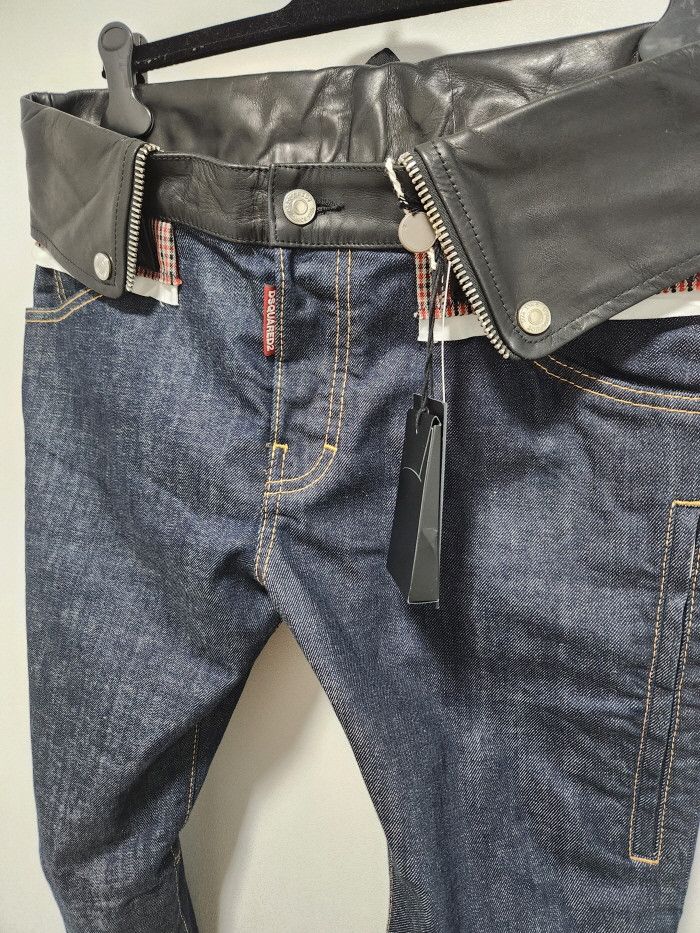 Dsquared2 DSQUARED2 컬렉션피스 LEATHER INSERTS JEANS Size 28" / US 6 / IT 42 - 6 Thumbnail