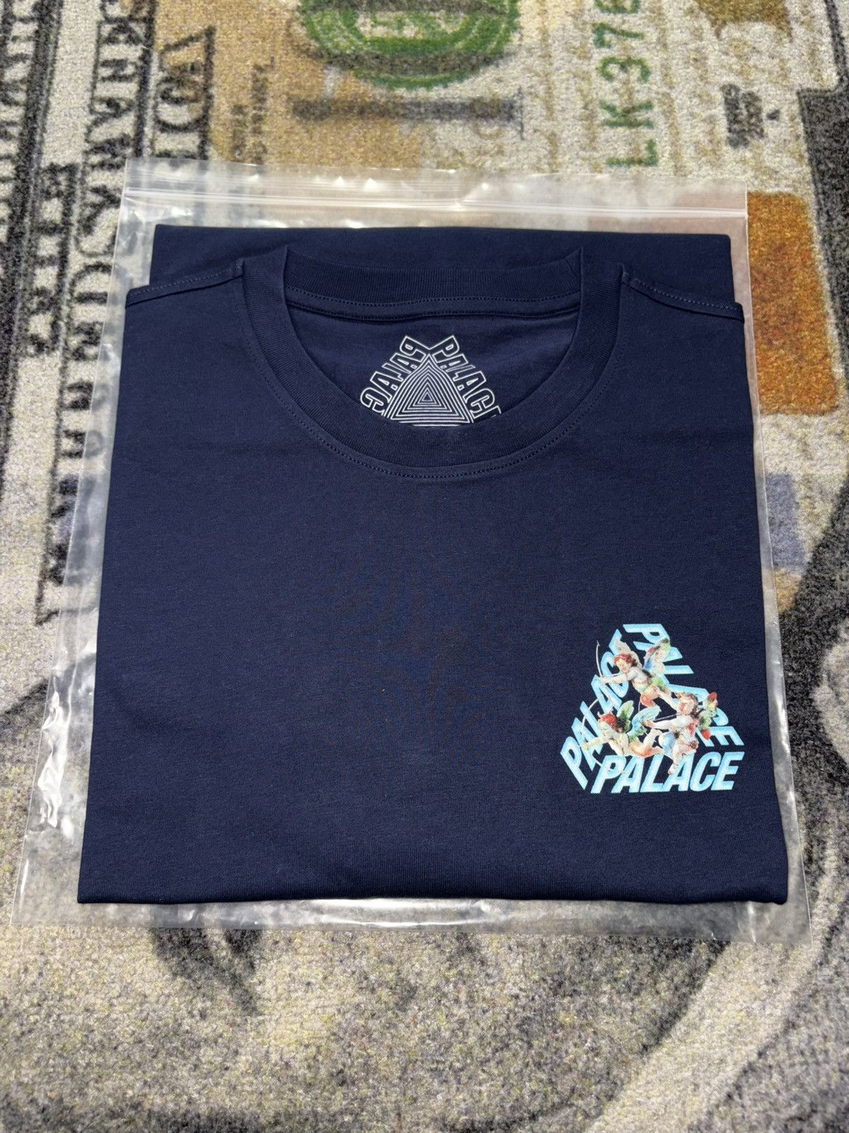 Palace Palace Cherub P3 T-Shirt Size US XXL / EU 58 / 5 - 1 Thumbnail