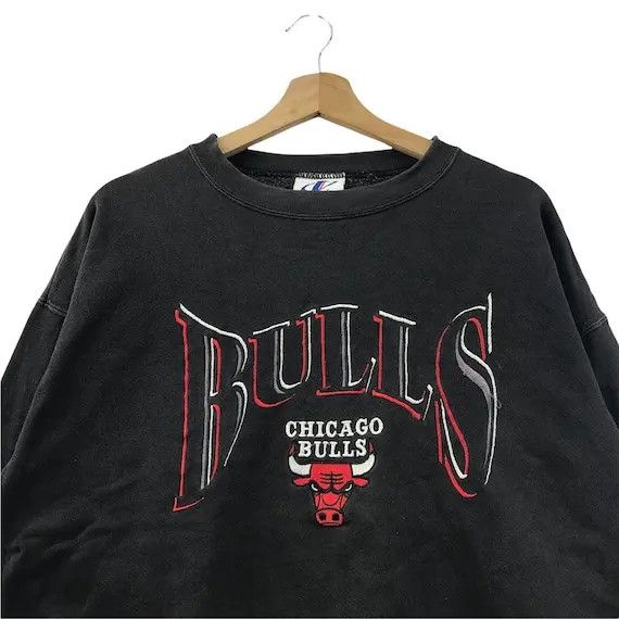 NBA Vtg 90’ CHICAGO BULLS NBA Michael Jordan Sweatshirt Size M / US 6-8 / IT 42-44 - 2 Thumbnail