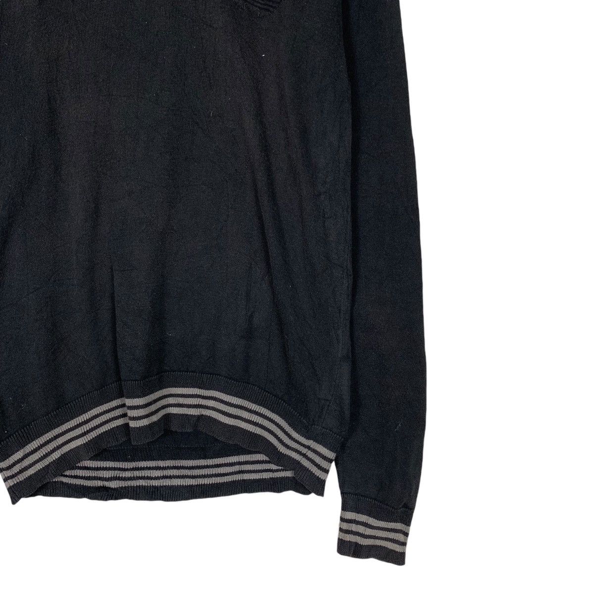 Adidas ADIDAS Trefoil Small Logo V Neck Sweater #1196-C54 Size US L / EU 52-54 / 3 - 4 Thumbnail