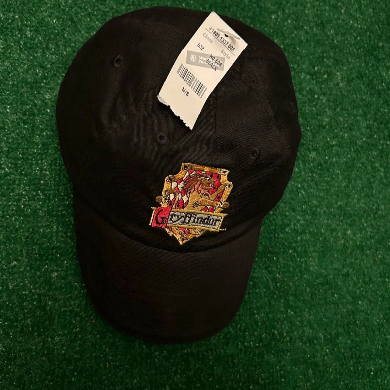 Vintage VINTAGE Harry Potter Gryffindor Hat Cap 2000 Warner Bros Adult One Size Black Baseball Cap NWT Adjustable Mens Size ONE SIZE - 4 Thumbnail