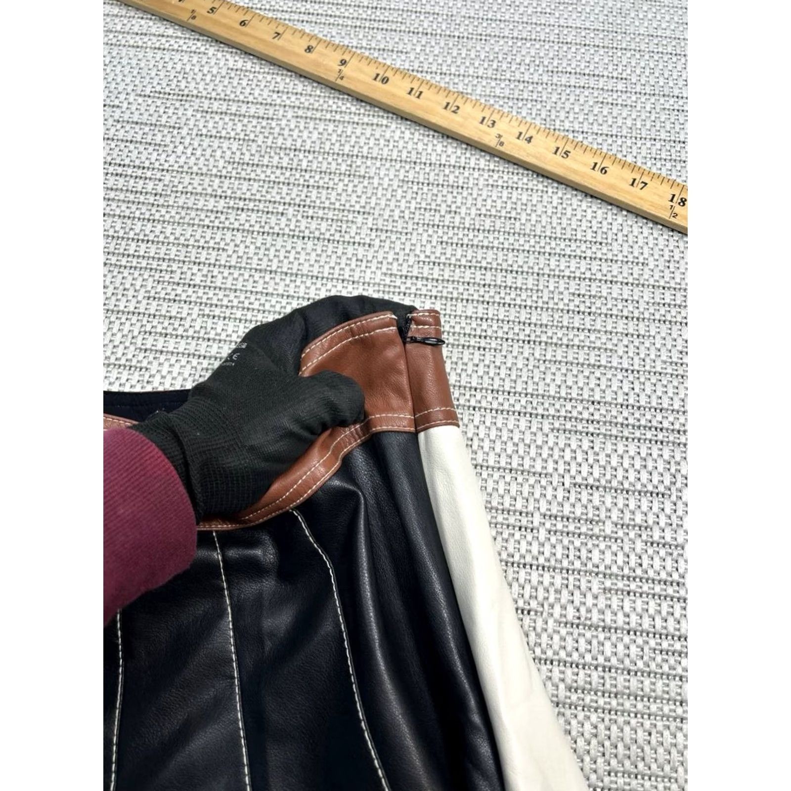Anthropologie Anthropologie Skirt Womens 12P Black Colorblock Faux Leather Maxi Side Zip Midi? Size 34" / US 12 / IT 48 - 7 Thumbnail