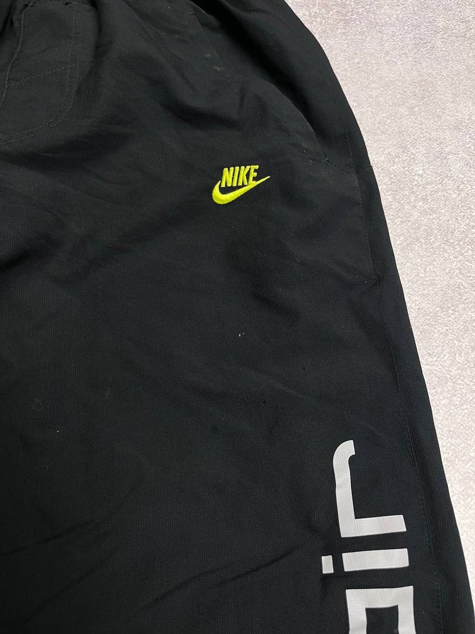 Nike VINTAGE NIKE SWOOSH NYLON Y2K TN STYLE TRACK PANTS S Size US 31 - 5 Thumbnail