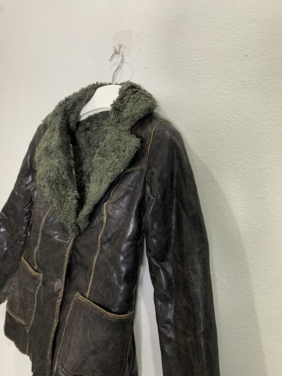 Vintage Vintage UCB Shearling Faux Fur Jacket Size XS / US 0-2 / IT 36-38 - 7 Thumbnail