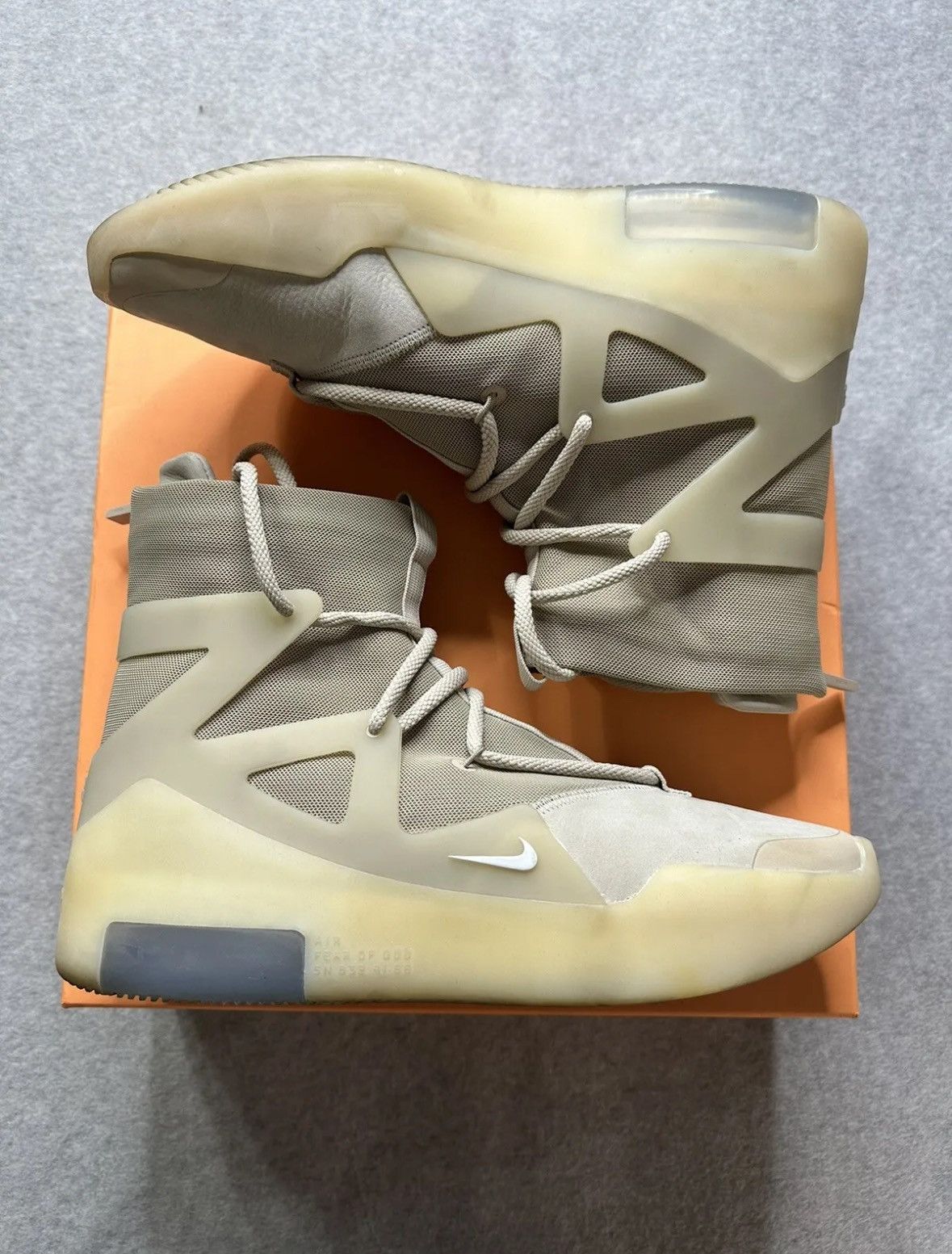 Fear of God × Nike Nike Air Fear of God 1 Oatmeal 2019 size 10 Size US 10 / EU 43 - 2 Thumbnail