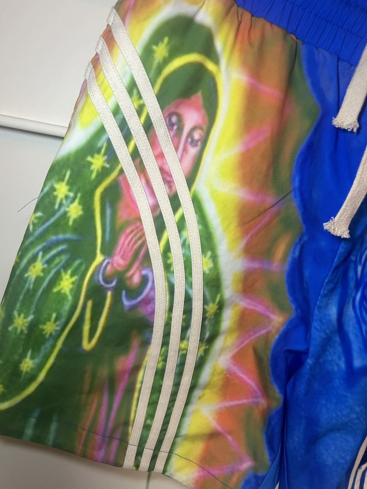 Ghetto Rodeo Ghetto Dreams Virgin Mary Guadalupe track shorts Size US 36 / EU 52 - 5 Thumbnail