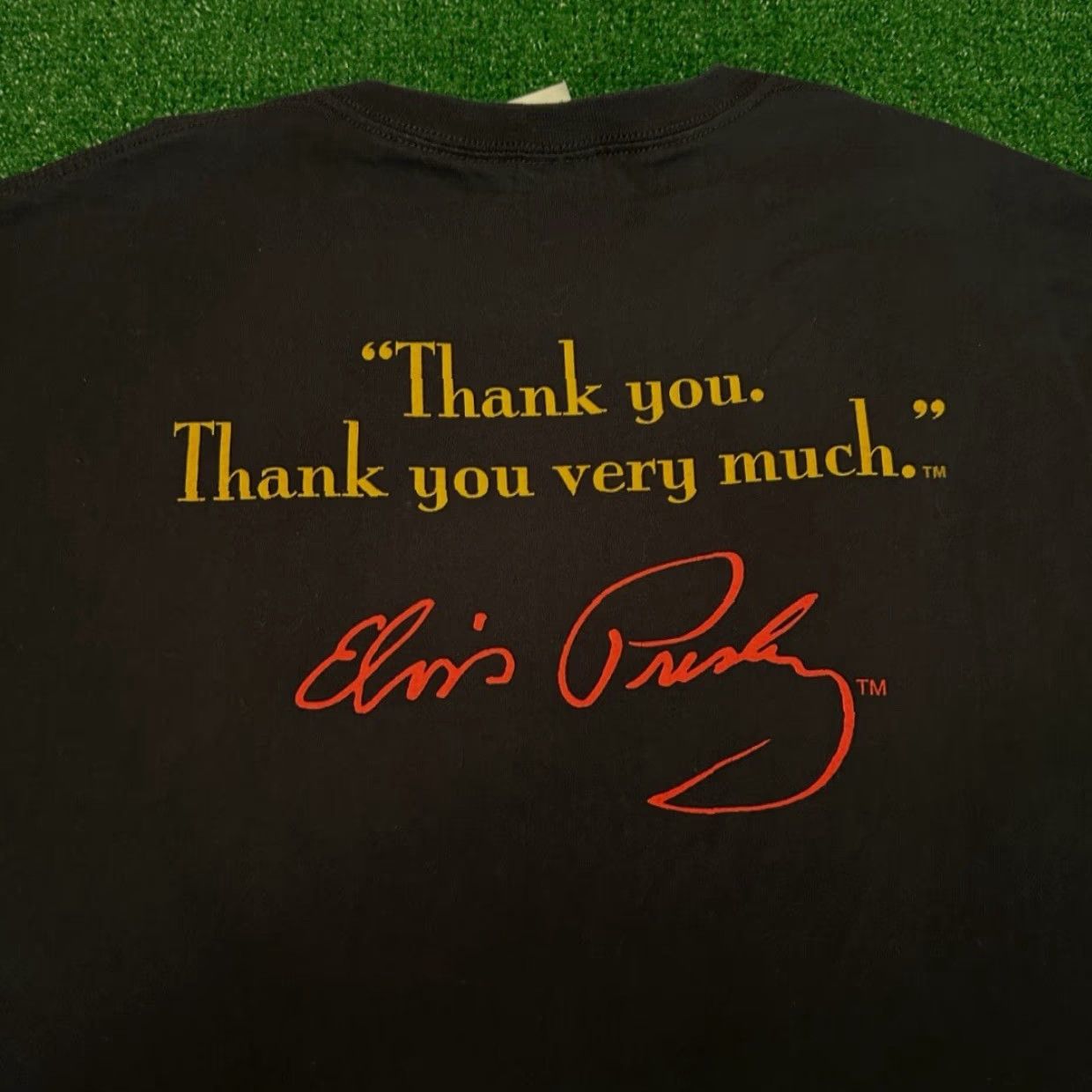 Vintage VINTAGE Elvis Welcome To Graceland Thank You Very Much Shirt Mens L Black 90s Rock Music T-Shirt Size US L / EU 52-54 / 3 - 2 Thumbnail