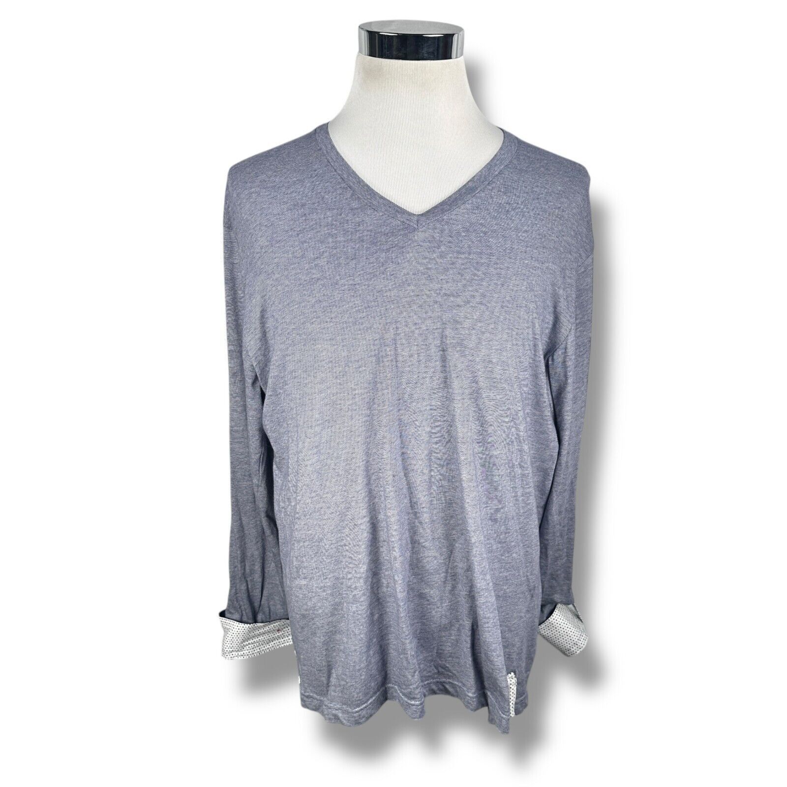 Maceoo Maceoo T-Shirt Mens 2XL XXL 6 Wavy Blue Long Sleeve V-Neck Size US XXL / EU 58 / 5 - 1 Thumbnail
