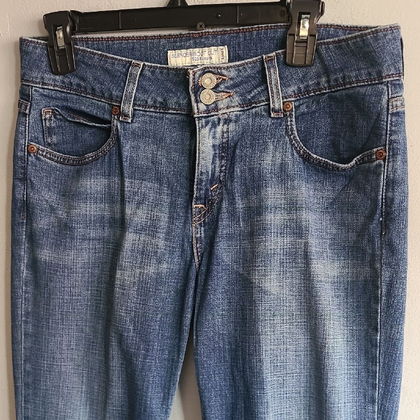 Levi's Women's 8 Levi's jeans slender boot cut 526 medium wash Size 30" / US 8 / IT 44 - 2 Thumbnail
