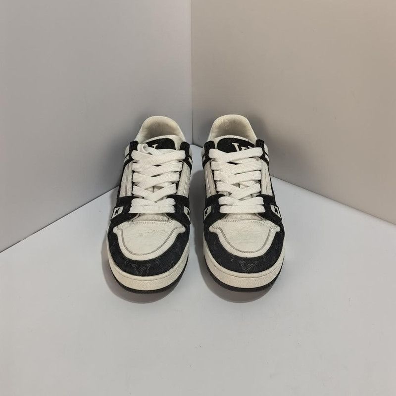Louis Vuitton Louis Vuitton Panda Pattern Low-Top Sneakers -2508 Size US 7.5 / EU 40-41 - 2 Thumbnail