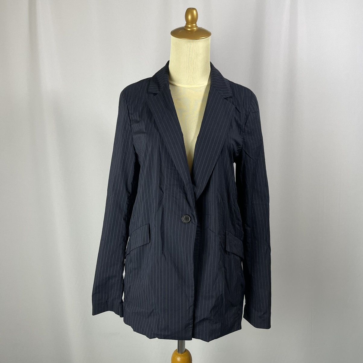 Club Monaco Club Monaco Pinstripe Black Blazer Size L / US 10 / IT 46 - 3 Thumbnail